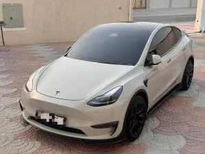2022 Tesla Model Y in dubai