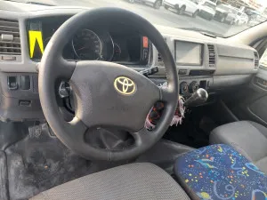 2010 Toyota Hiace