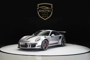 2016 Porsche GT3 RS in dubai