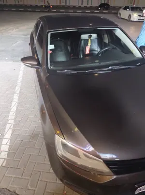 2012 فولجس فاجن جتا in dubai