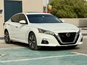 2022 Nissan Altima in dubai