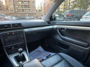 2006 اودي آي ٤