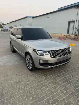 2018 لاند روفر رينج روفر in dubai