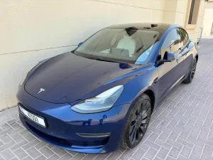 2021 تسلا موديل 3 in dubai