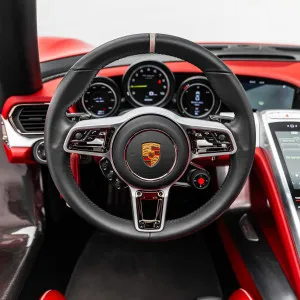 2015 Porsche 918 Spyder