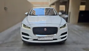 2018 جاكوار اف بيس