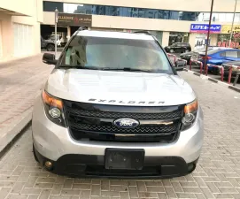 2015 Ford Explorer