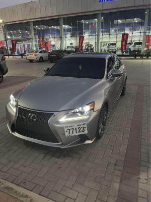 2016 Lexus IS