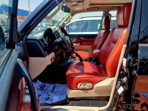 2016 Mitsubishi Pajero