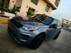 2018 لاند روفر ديسكفري سبورت in dubai
