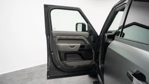 2025 Land Rover Defender