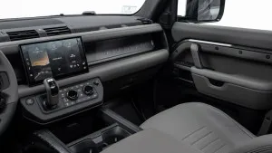 2025 Land Rover Defender
