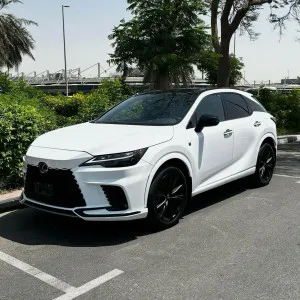 2023 لكزس ار اكس ٥٠٠