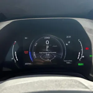 2023 لكزس ار اكس ٥٠٠