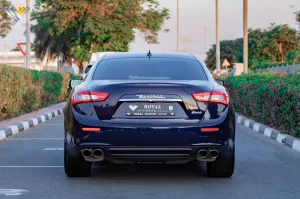2016 مازيراتي جيبلي ١