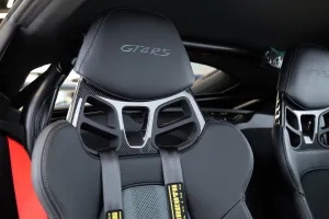 2023 Porsche Cayman