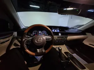 2016 Lexus ES