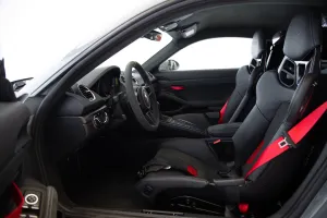 2023 Porsche Cayman