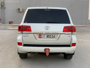 2017 Toyota Land Cruiser