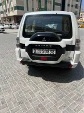 2017 Mitsubishi Pajero