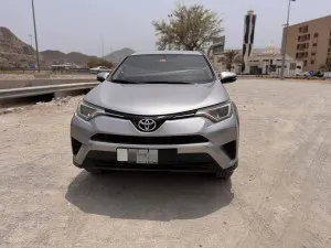 2018 تويوتا راف ٤