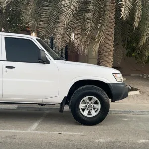 1998 نيسان بترول سوبر سفاري