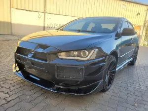 2011 ميتسوبيشي لانسر in dubai