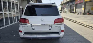 2014 Lexus LX 570