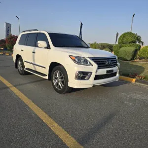 2014 Lexus LX 570
