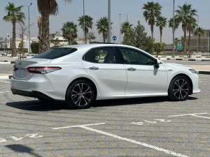 2018 تويوتا كامري