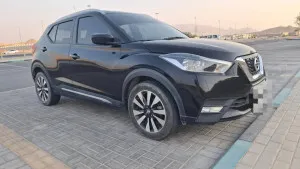 2018 نيسان كيكس in dubai