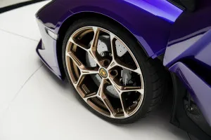 2025 Lamborghini Revuelto