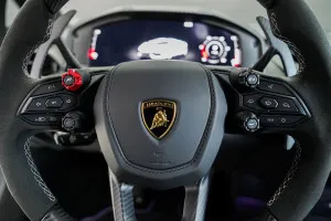 2025 Lamborghini Revuelto