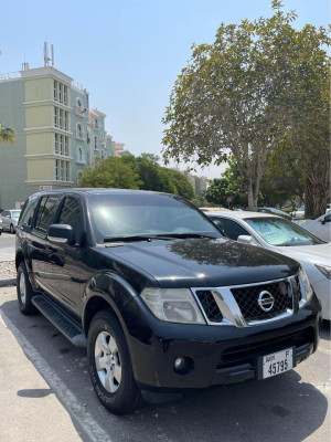 2015 Nissan Pathfinder in dubai