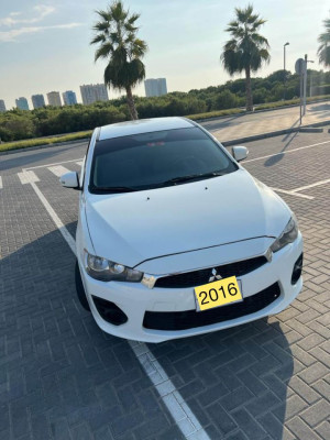 2016 Mitsubishi Lancer in dubai