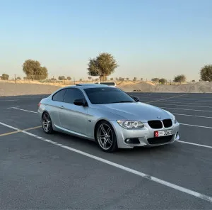 2012 بي أم دابليو الفئة - 3