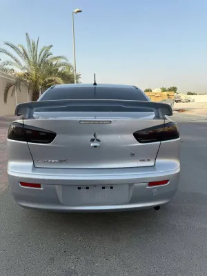 2015 ميتسوبيشي لانسر