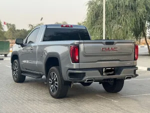 2024 GMC Sierra