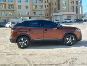 2018 بيجو ٣٠٠٨