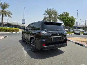 2021 Lexus LX 570
