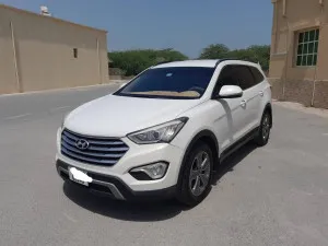 2014 هيونداي سانتا في in dubai