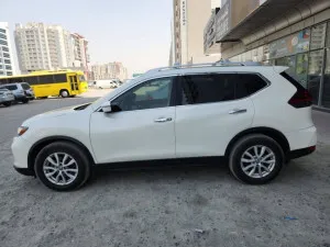 2020 نيسان روج