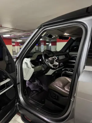 2020 Land Rover Defender