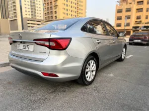2022 MG 5
