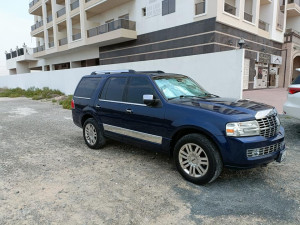 2011 Lincoln Navigator in dubai