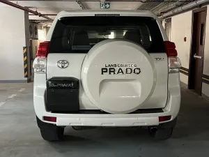 2011 Toyota Prado