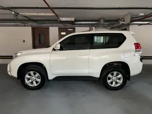 2011 Toyota Prado