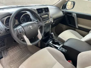 2011 Toyota Prado
