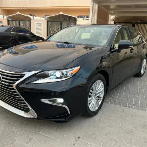 2015 لكزس ES - اي اس in dubai