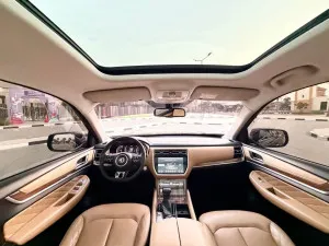 2020 ام جي ار اكس ٨